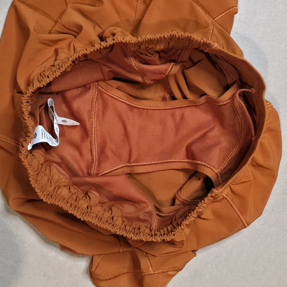 Lululemon Texas Longhorns Hotty Hot High Rise Shorts Burnt Orange Lined Size 4 - Picture 3 of 11